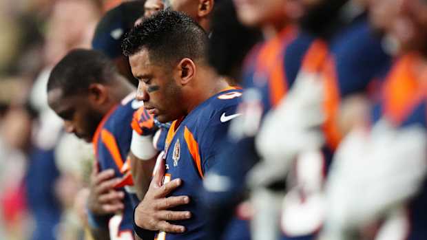 Denver Broncos quarterback Russell Wilson (3) before the game against the Minnesota Vikings at Empower Field at Mile High.